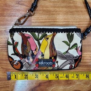 Sak Roots wristlet‎